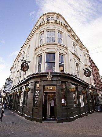 The Dickens Bar & Inn Scarborough Eksteriør billede